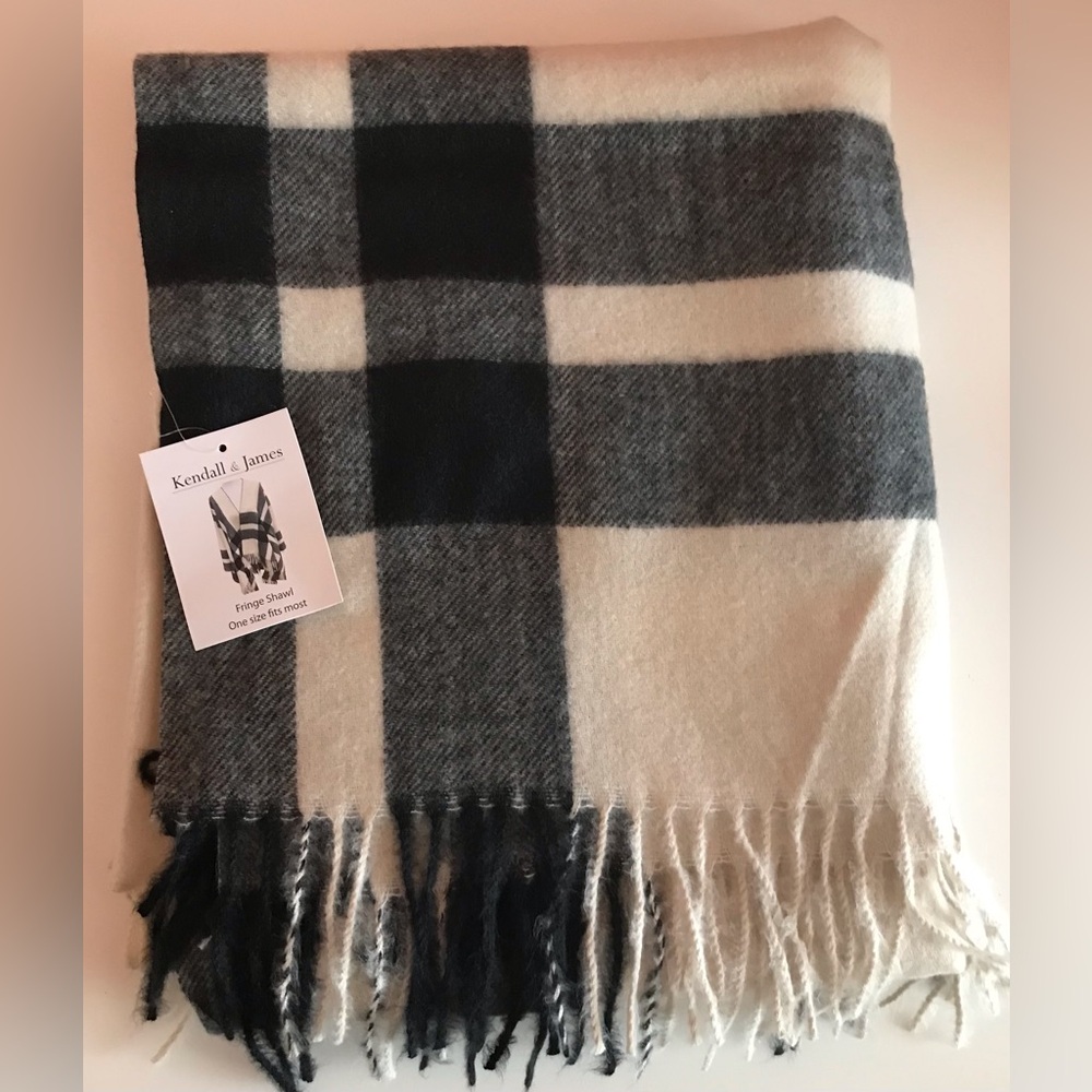 Cozy Shawl Kendall & James